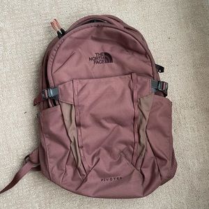 The North Face pivoter backpack